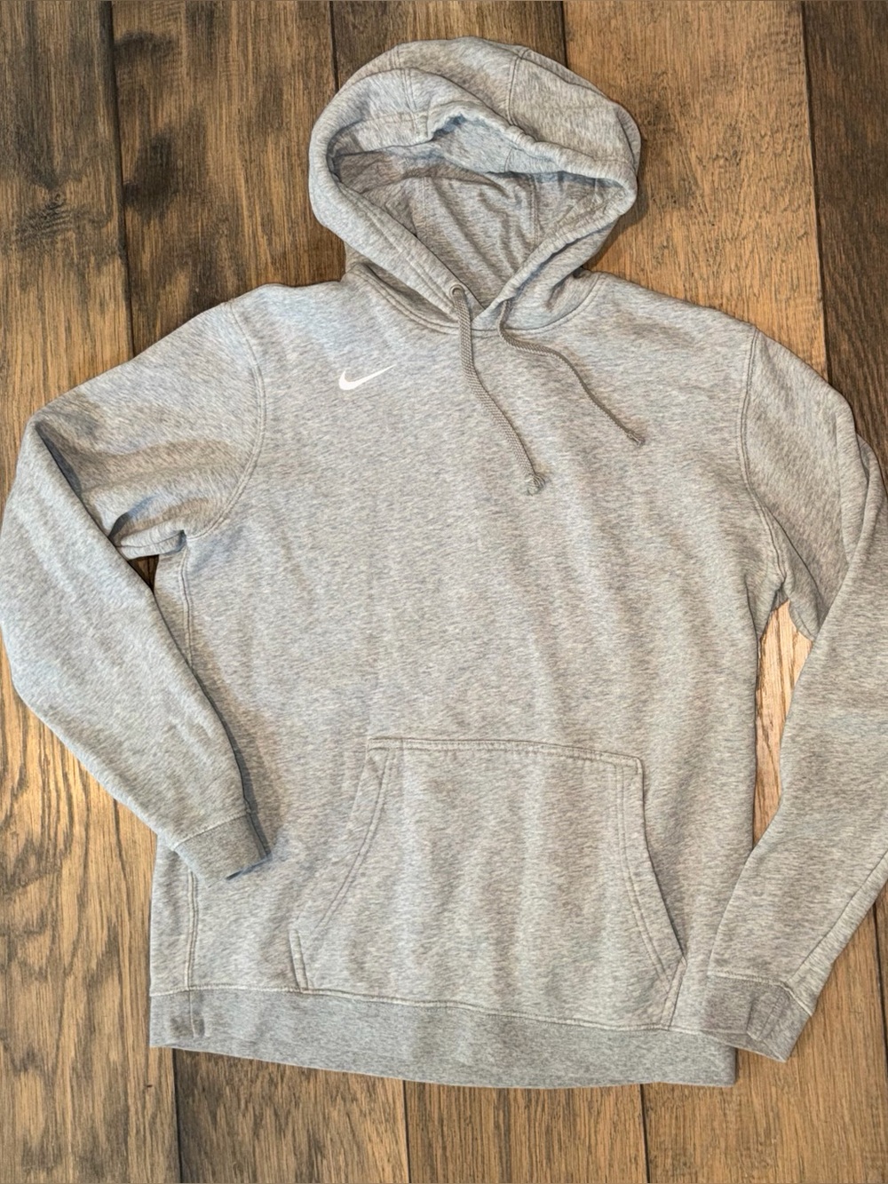 Mens Grey Nike Hoodie sz Medium.